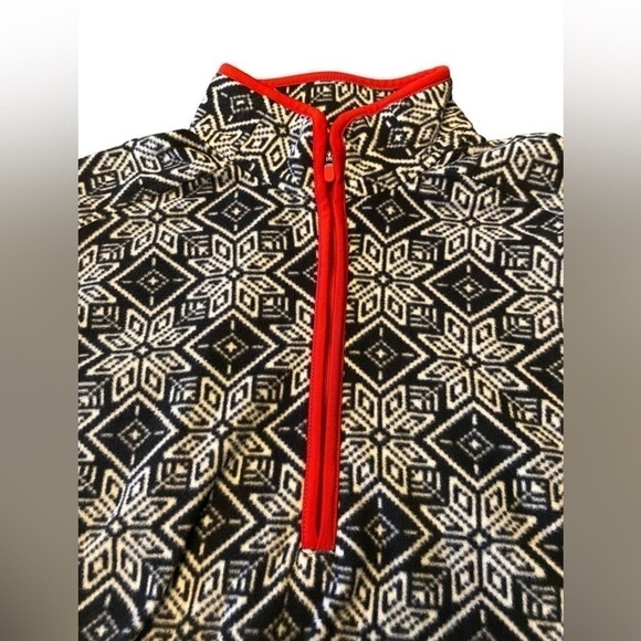 Women’s lands and quarter zip Nordic snowflake, large petite pullover - Picture 6 of 8